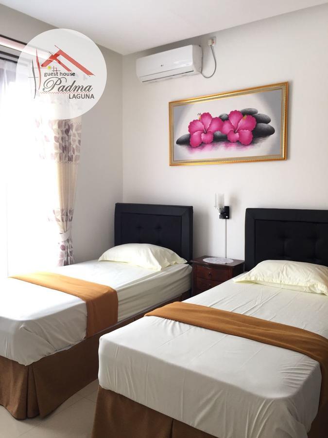 Padma Laguna Guesthouse Baturetno Extérieur photo